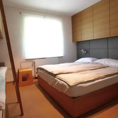 Village House Apartment *